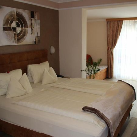 Hotel Lang 레이브니츠 외부 사진