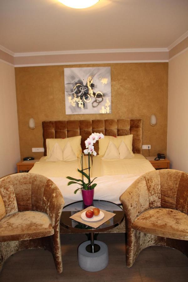 Hotel Lang 레이브니츠 외부 사진